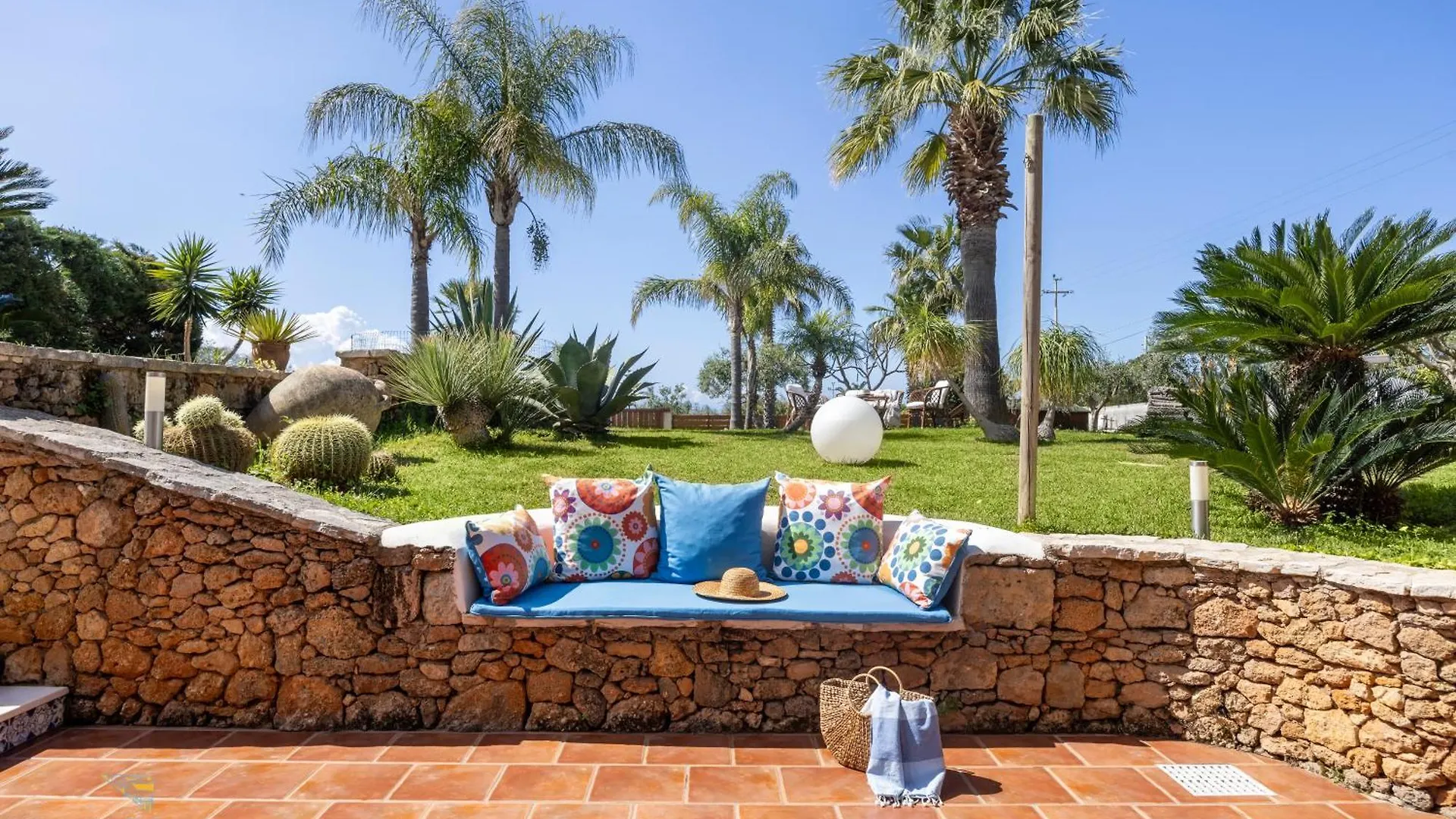 Verosicily Villa Barcellona Terrasini 0*,  Italy